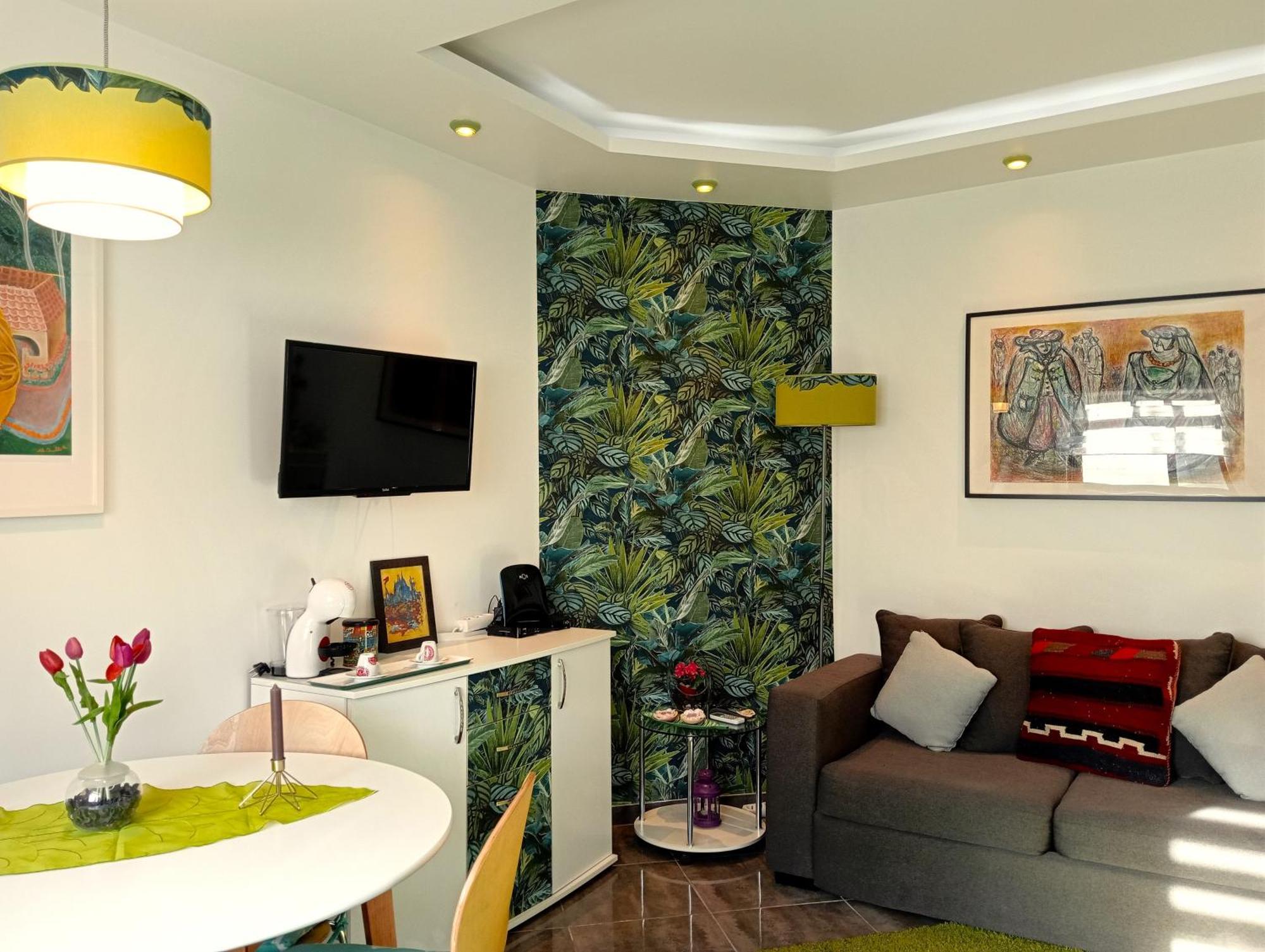 Little Wonder Apartment อัลบูเฟรา ภายนอก รูปภาพ